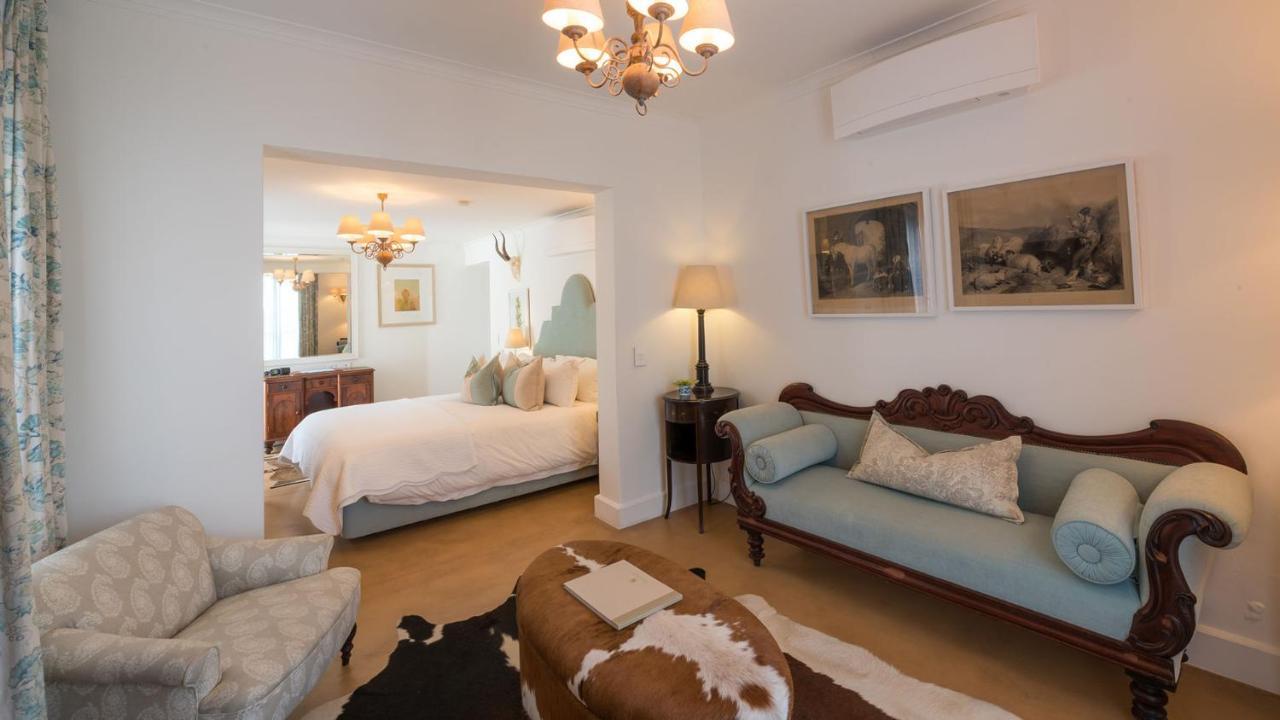 Drostdy Hotel Graaff Reinet Exterior photo A suite at the Cape Heritage